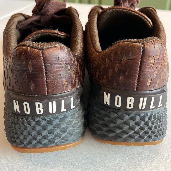 NOBULL - leather trainer, perforated details, 6.5 - Picture 9 of 11